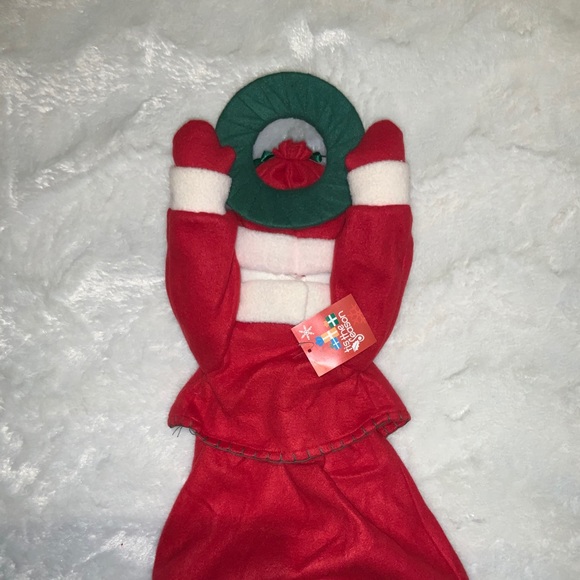 🎄2/$20🎄PLUSH CHRISTMAS DOOR HANGER - Picture 6 of 7